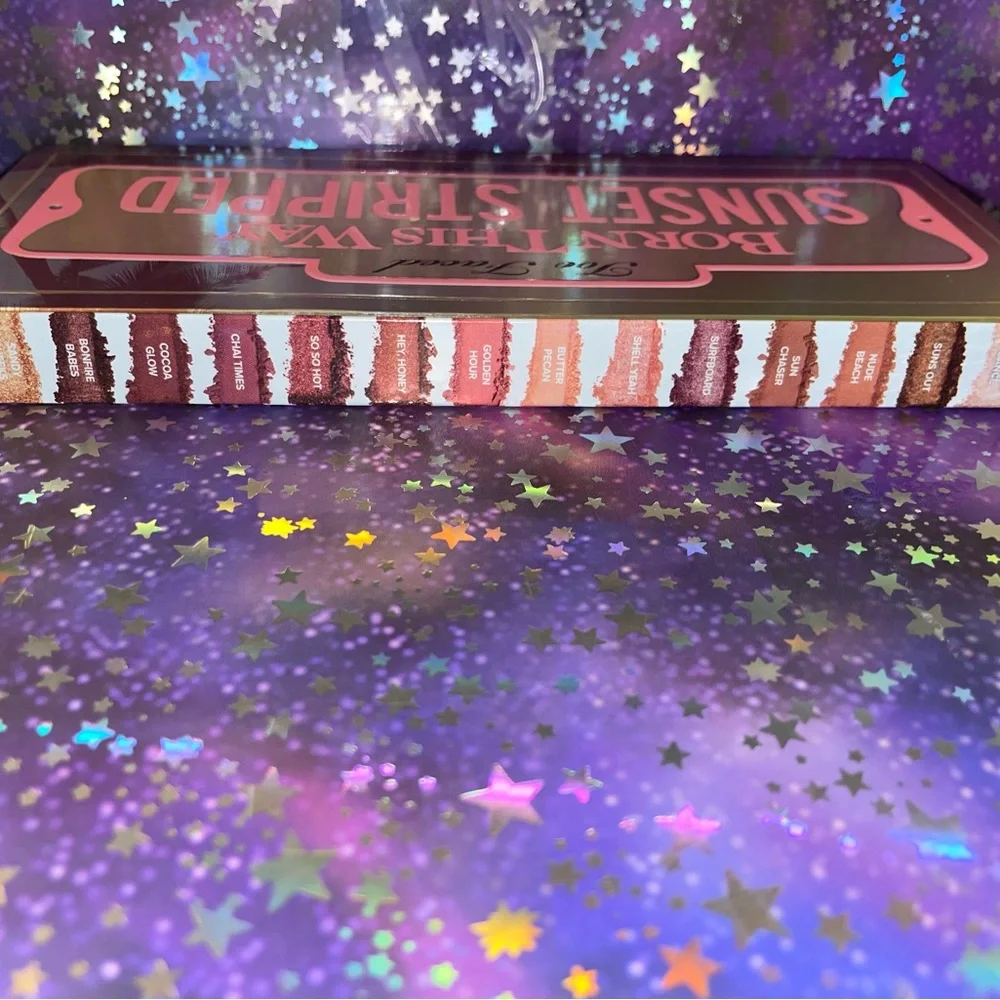 Too Faced Born This Way Sunset Stripped Palette - Picture 5 of 9